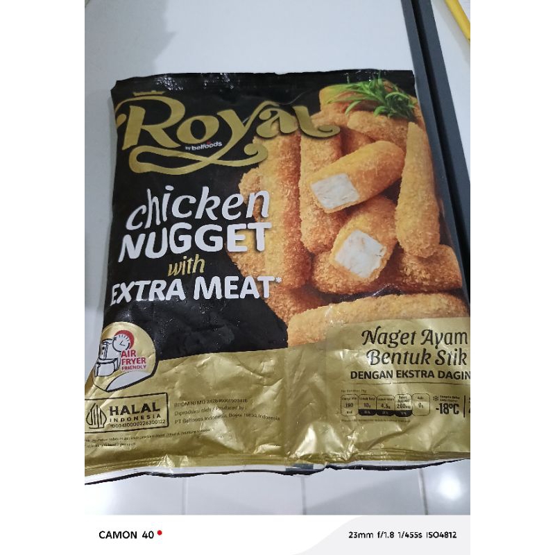 

Royal Nugget extra meat bentuk stik