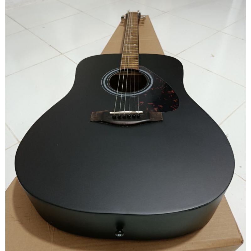 Gitar Akustik Yamaha F310