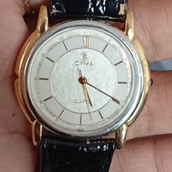 Cyma Quartz Swiss Made All Original