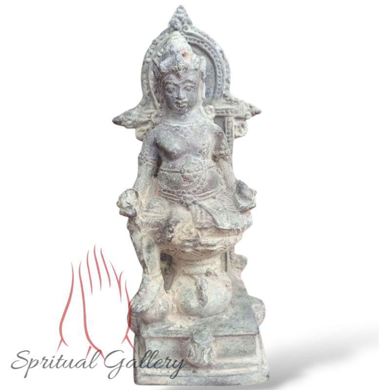 Patung Kubera perunggu