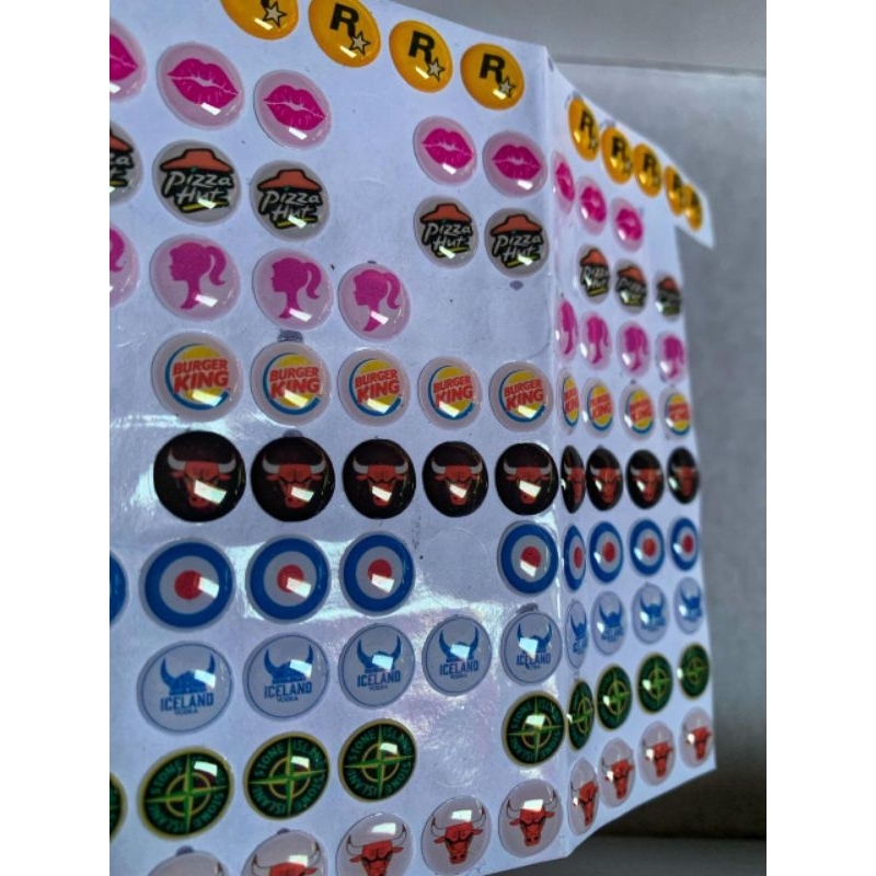 

Stiker Tombol Resin Timbul