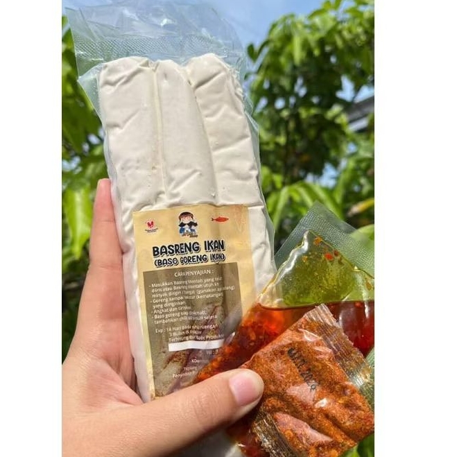 

Basreng lontong ikan isi 3 free Chili oil & Cabe bubuk