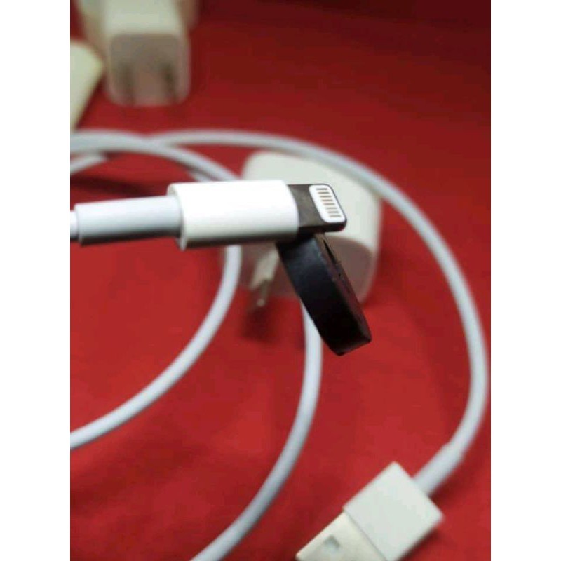 Kabel Original Iphone 7+ Putih Bekas