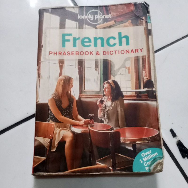 Buku FRENCH Phrasebook & Dictionary