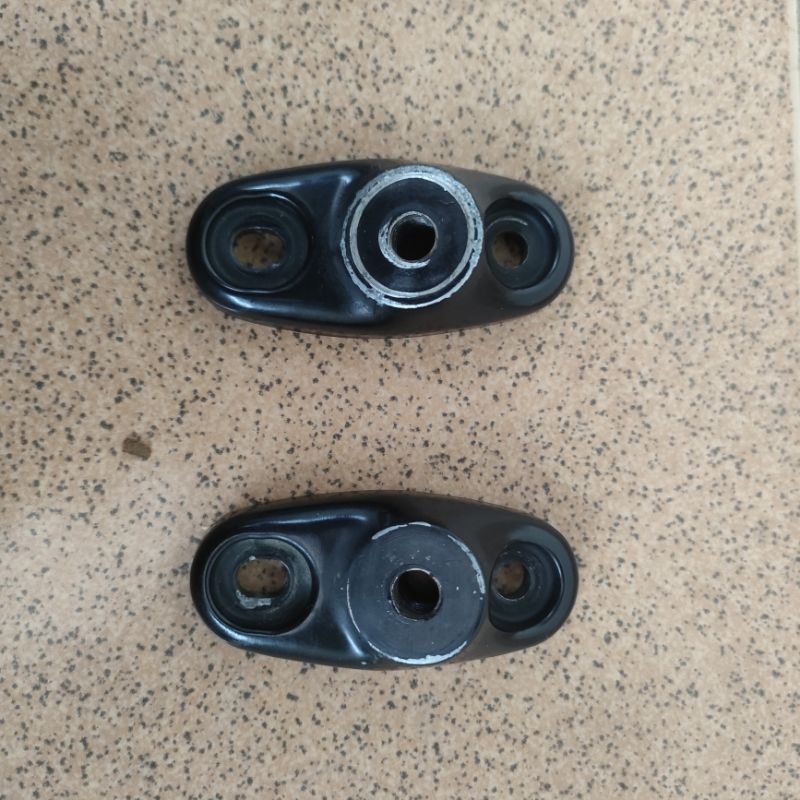 breket Dudukan bawah spion original Honda CBR 150R k45a original copotan motor original bawan motor 