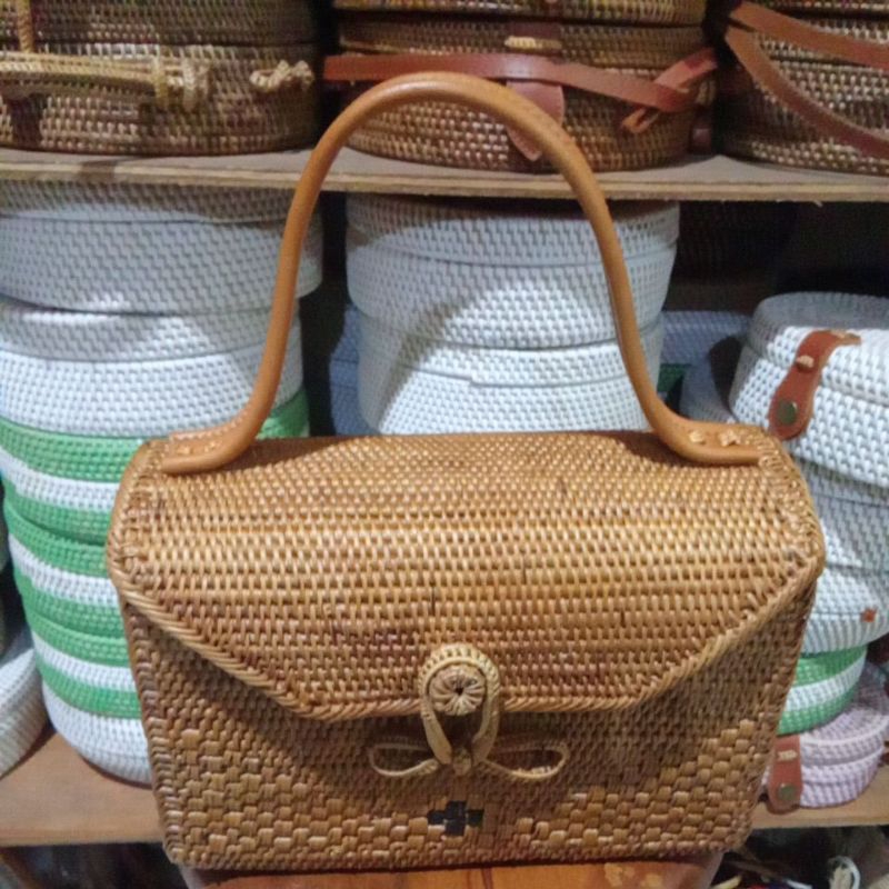 TAS ROTAN MALBORO / DOMPET MALBORO