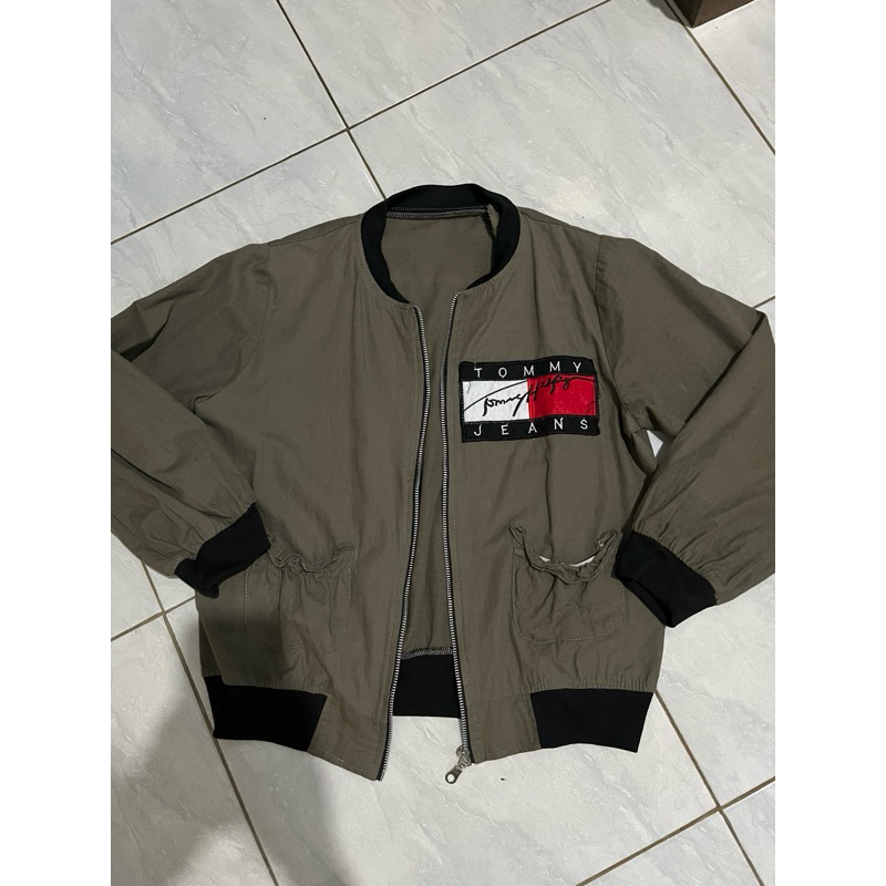 Jaket Tommy Jeans (preloved)