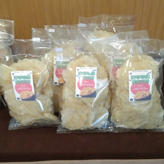 

EMPING MELINJO KHAS ANYER (varian mentah)