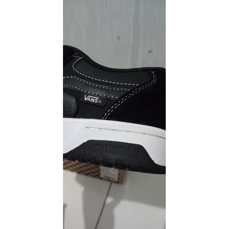Vans rowan 2 skateboarding black white