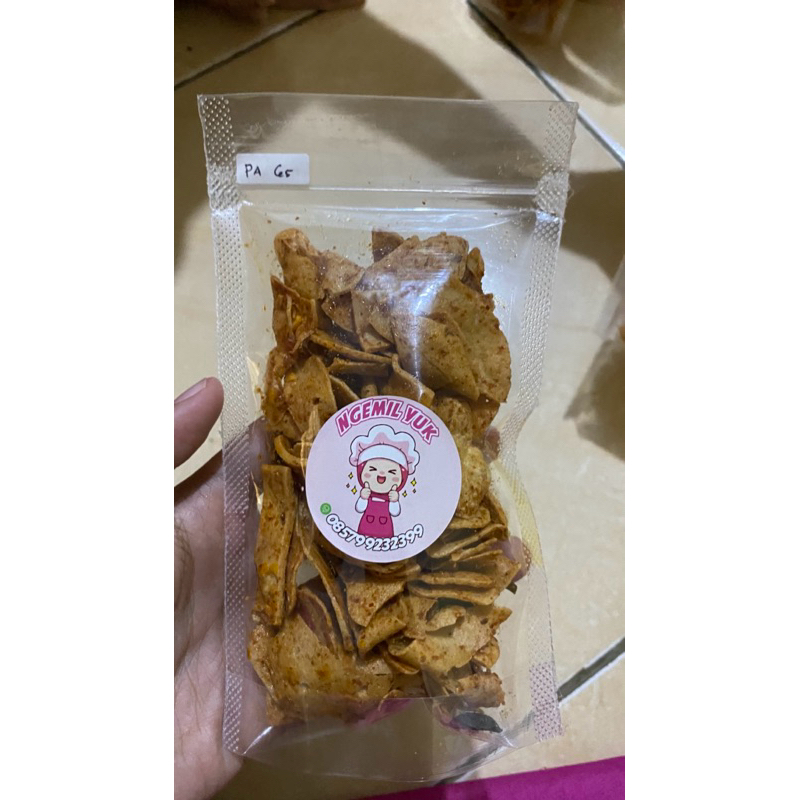 

Basreng pedas manis daun jeruk