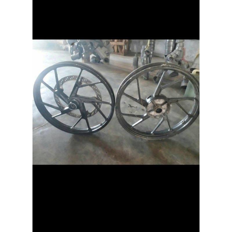 velg velk cw original Satria Fu depan belakang
