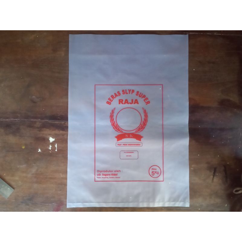 sablon custom plastik kemasan beras ukuran 3kg, 5kg 10kg