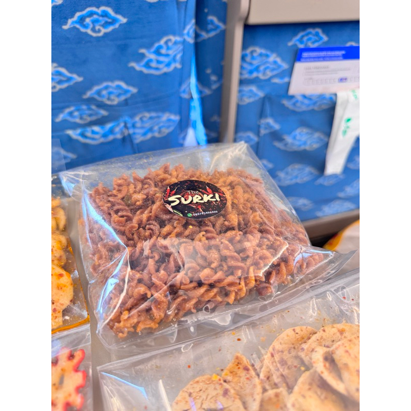 

Makaroni Spiral The Surki Pedas manis original gurih asin