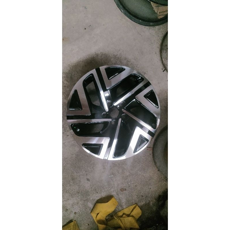Velg Original/OEM Almaz Hybrid R18