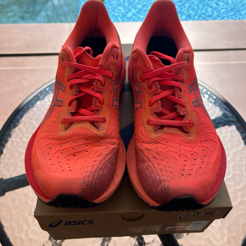 Sepatu ASICS NOVABLAST 4 Original SUNRISE RED size US 8 / EURO 41.5 / CM 26.0 / UK 7 [preloved / bek