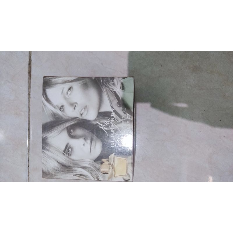 Burberry parfum preloved