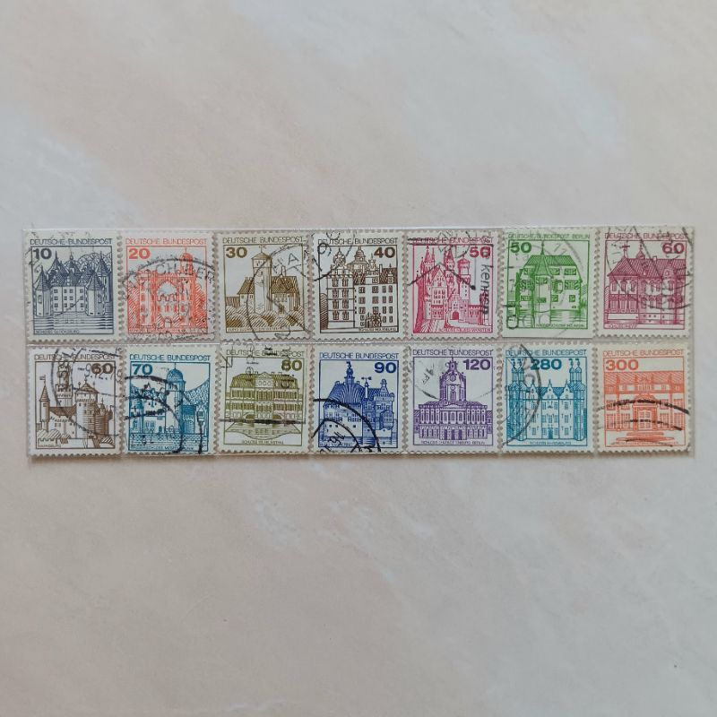 

(AB) Perangko Jerman 1970 - 1990an Strongholds and Castles Set 14 pcs Used