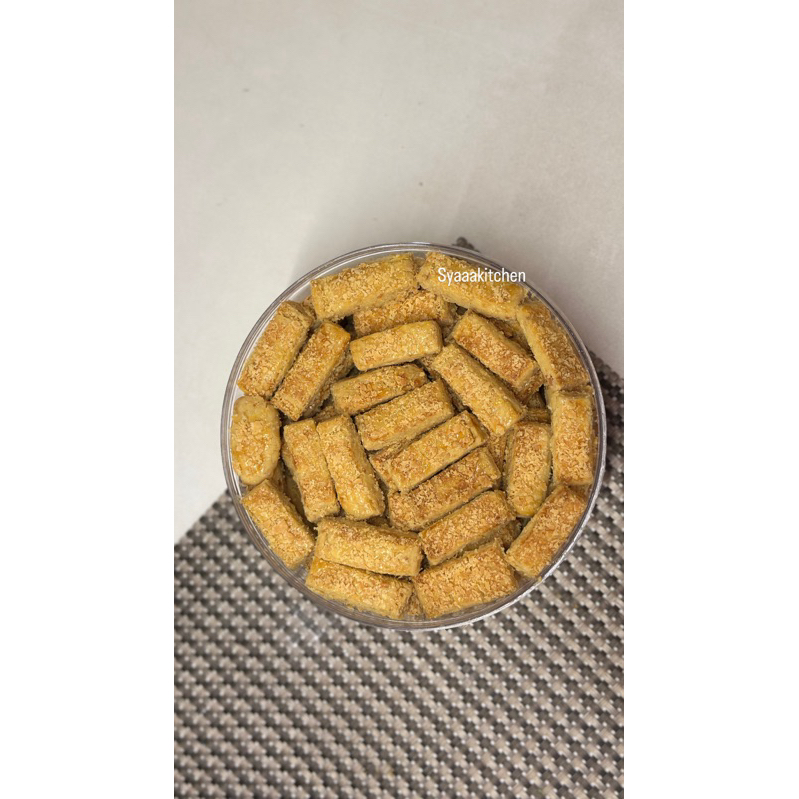 

Kastengel Premium (wisman) gurih dengan keju edam