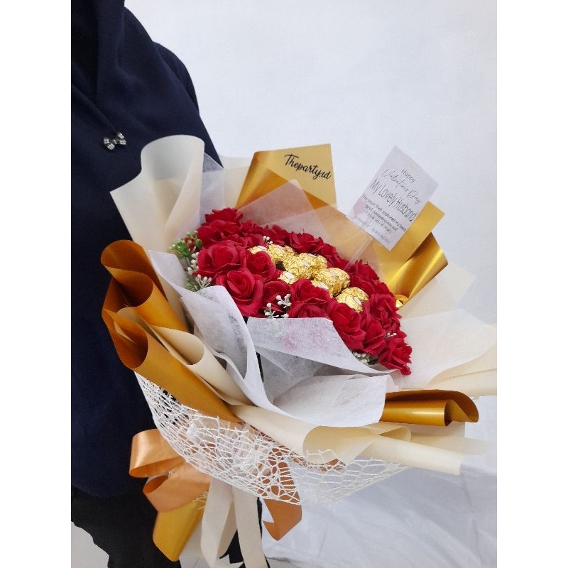 

ferrero bouquet bunga wisuda bouquet coklat buket coklat