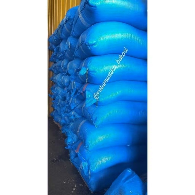 

GARAM KROSOK 50kg - GARAM MAKAN- GARAM MASAK- GARAM KASAR - GARAM - SEA SALT - GARAM IKAN - GARAM IKAN - GARAM KASAR