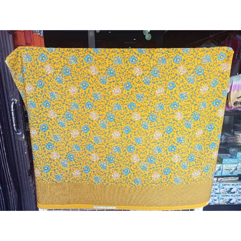 batik besurek khas Bengkulu ||| swasana kuning