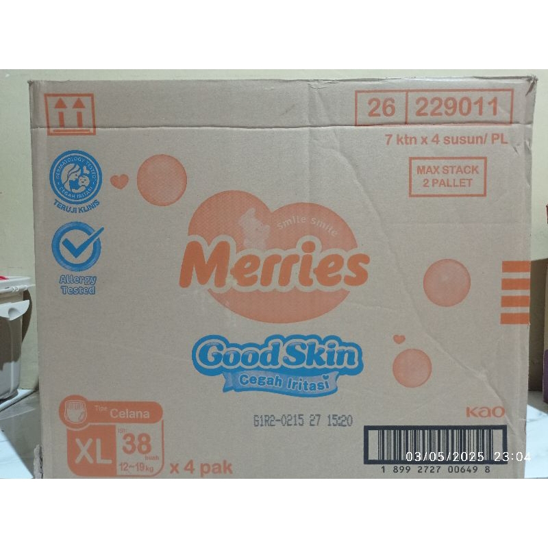 MERRIES POPOK BAYI PEMPERS UKURAN XL38 KARTON
