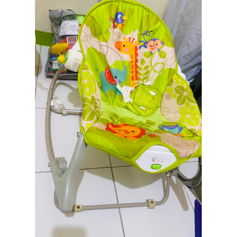 bouncer bayi ayunan baby hijau preloved khusus bandung