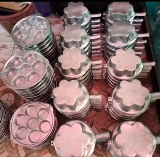 Tuangan / Cetakan Wadai Bingka & Roti Pisang Tebal