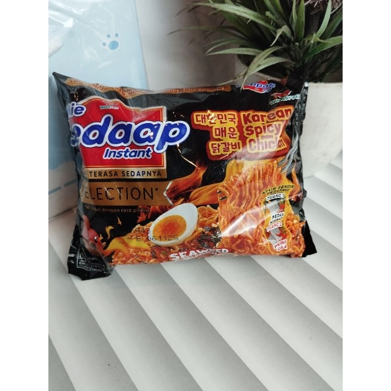 

Mie sedap goreng spicy chicken