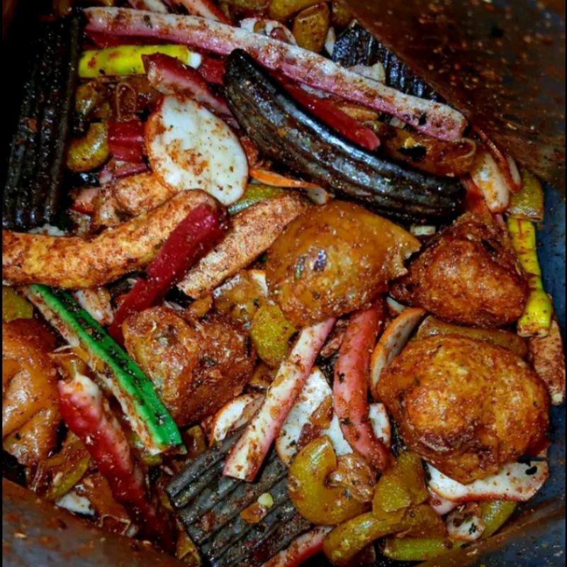 

kerupuk seblak kering mix 250g pedas daun jeruk