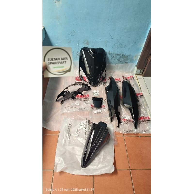 BODY KASAR MIO J FULL SET HITAM ORIGINAL YAMAHA YGP