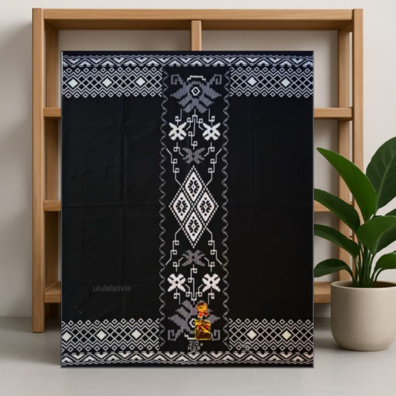 Sarung HDS 210 Original Samarinda – Sarung Tenun Pria Adem Halus Anti Luntur Termurah