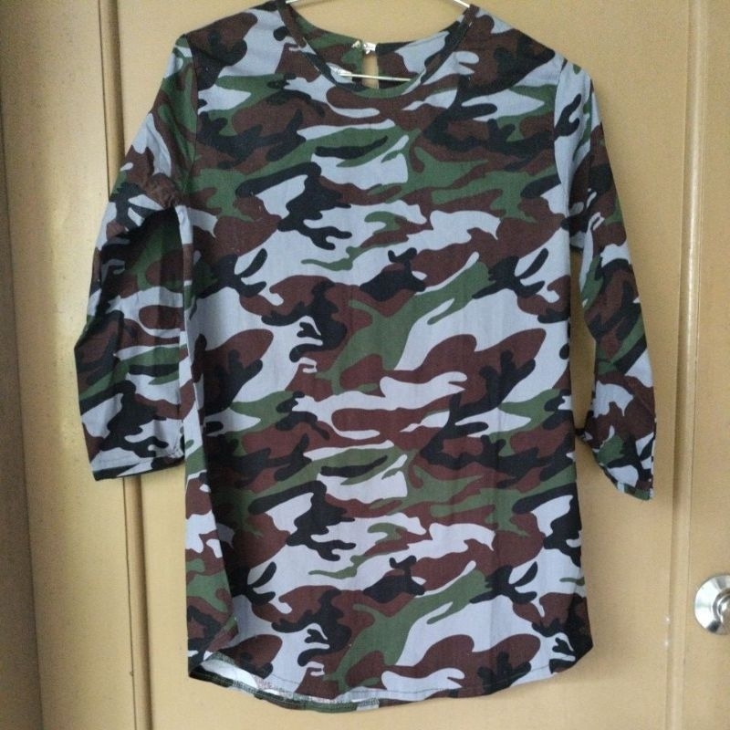 Atasan Wanita Kemeja Blouse Army New