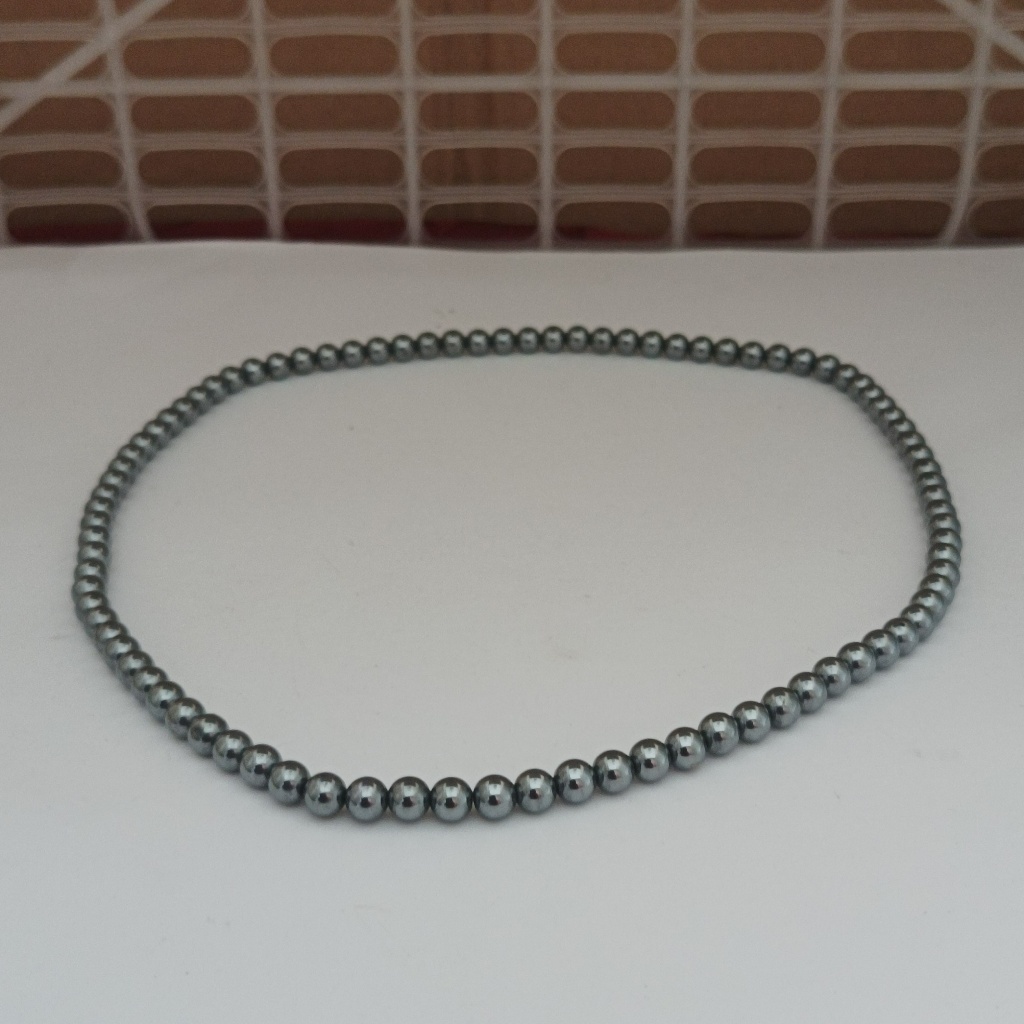 Kalung #13 Synthetic HematiteNon-Magnetic Synthetic Hematite Beaded Ball 4 mm