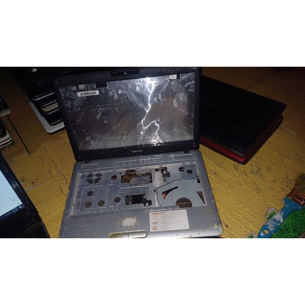 CASING LAPTOP TOSHIBA L510