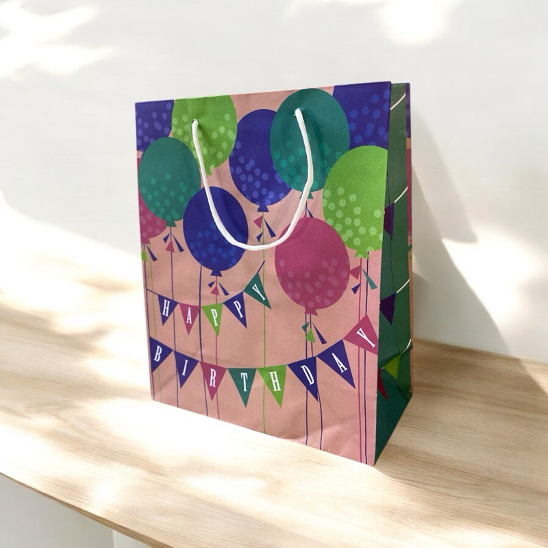 

Paper bag 25x30 motif Happy Birthday