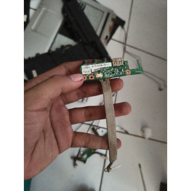 board usb laptop Zyrex e4105 ori