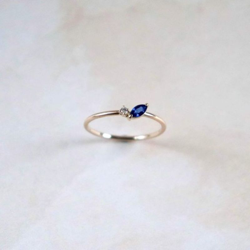 cincin emas wanita model permata zircone biru