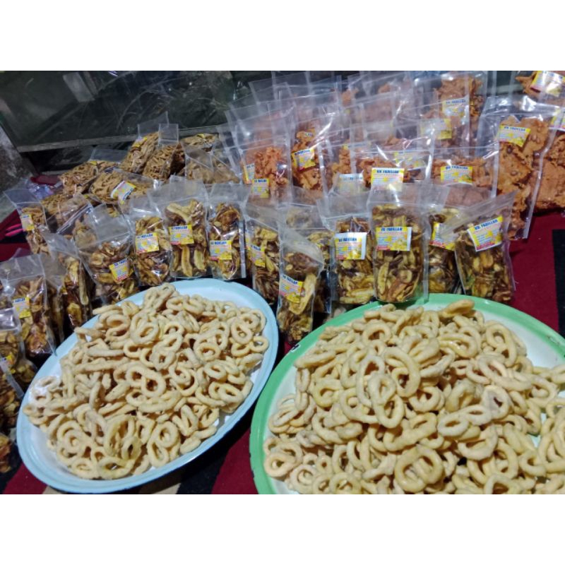

Keripik pisang gula aren