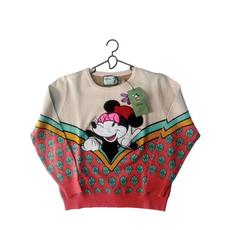 sweater rajut Disney x gucci