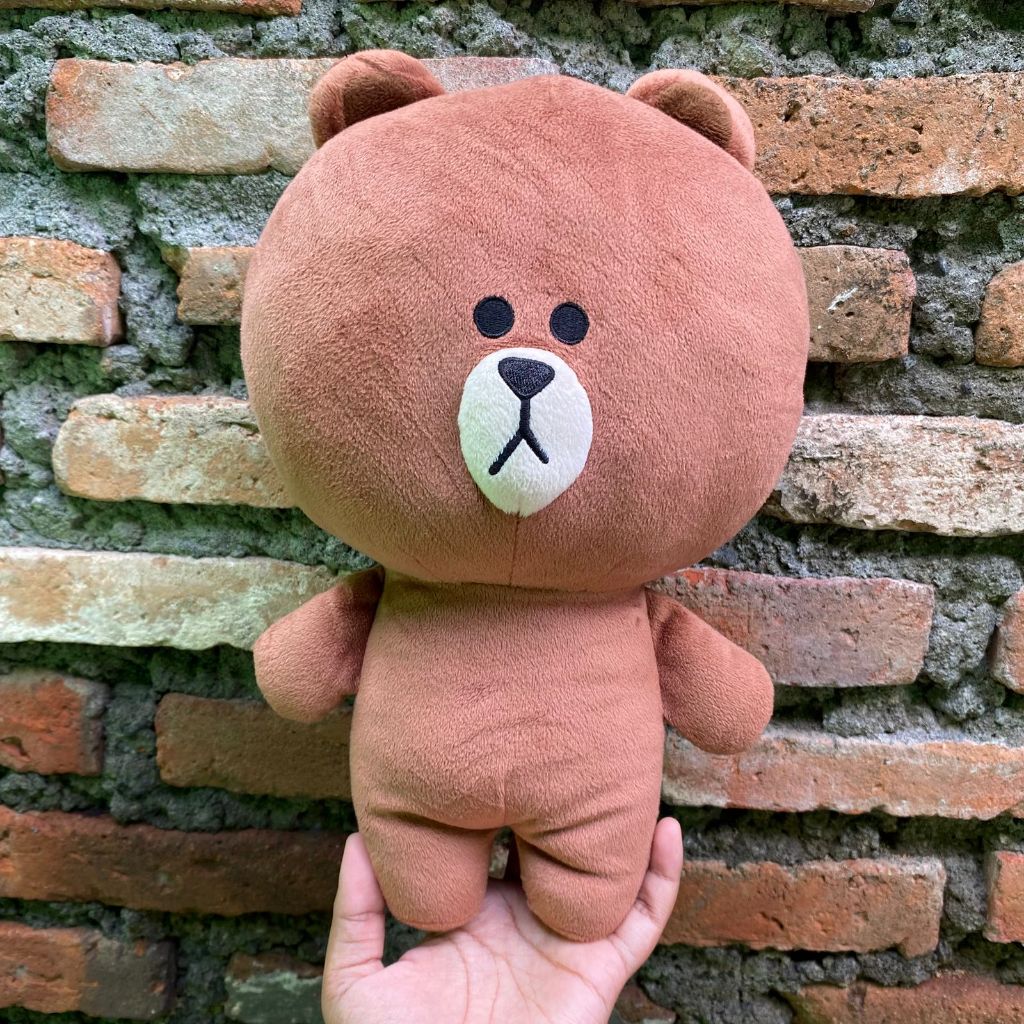 Boneka Brown Line Medium