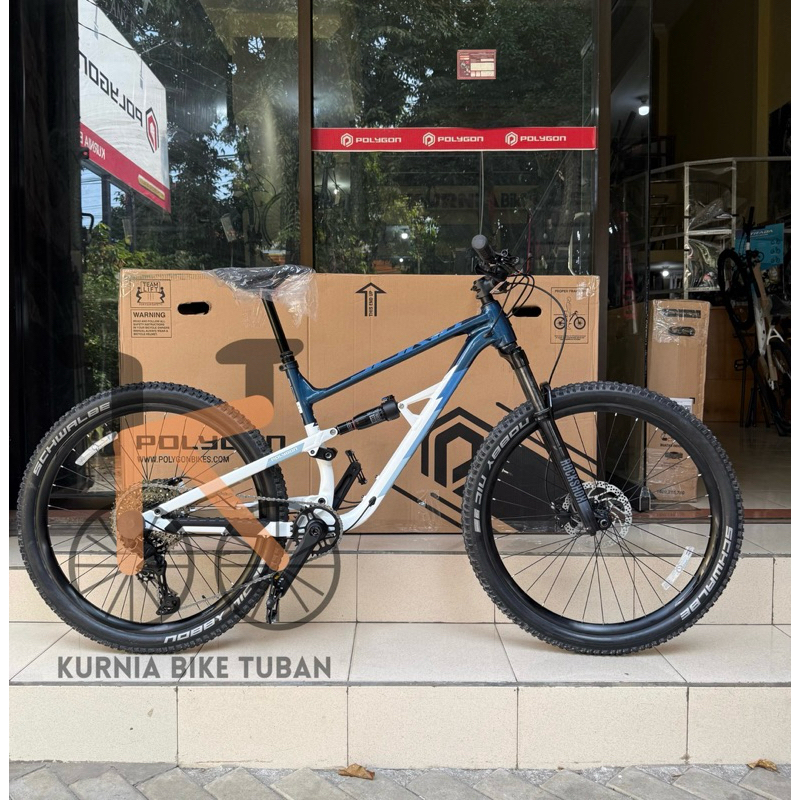 Sepeda MTB POLYGON SISKIU D7