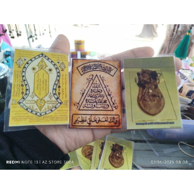 foto gambar + laminting sandal nabi terompah ukurn 5×8 cm