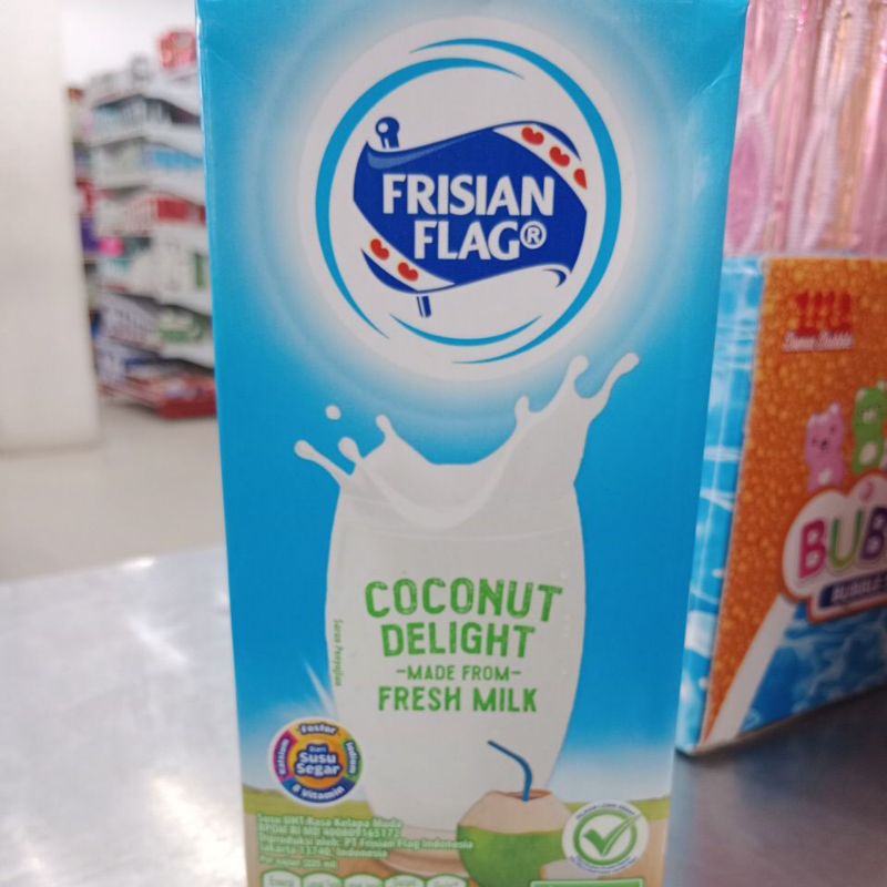 

FRISIAN FLAG COCONUT DELIGHT FRESH MILK 946ML