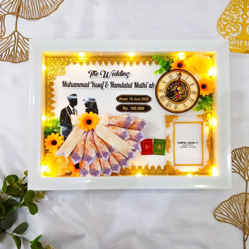 Bingkai Mahar Pernikahan Gaun / Mahar Pernikahan Jam Free Foto