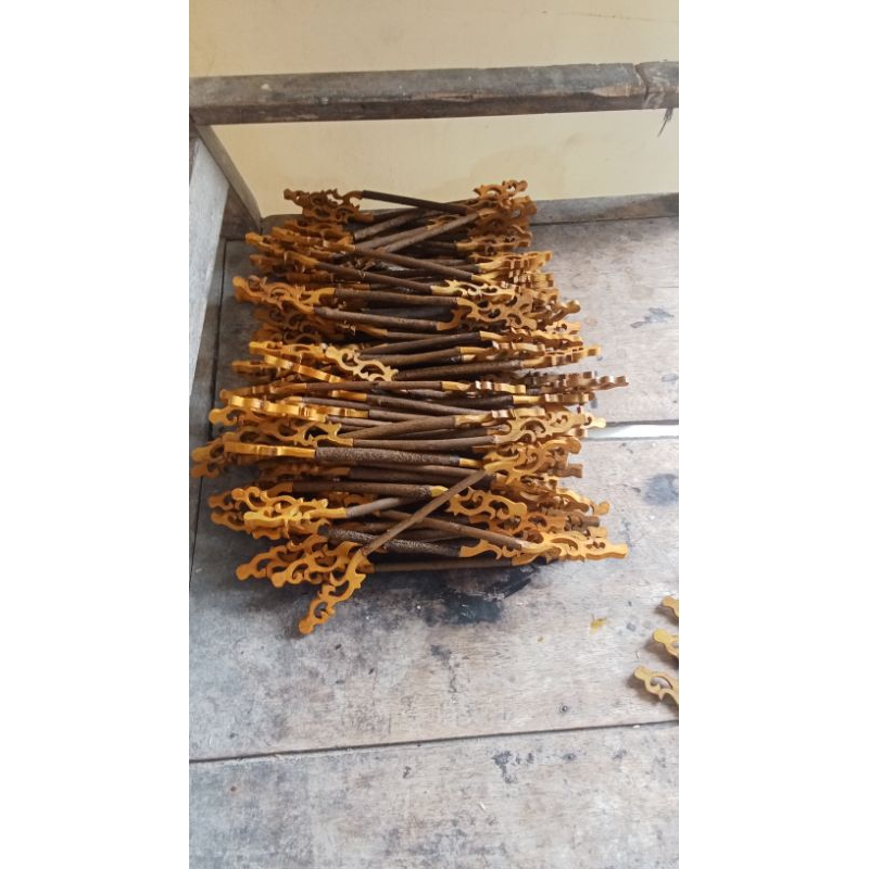 Tangkringan Ukir sogon/pleci tangkringan sangkar helopet