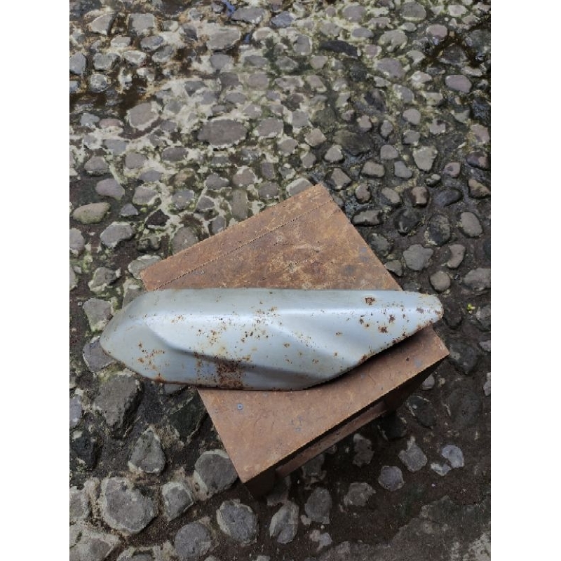 tameng knalpot klx bf original bekas