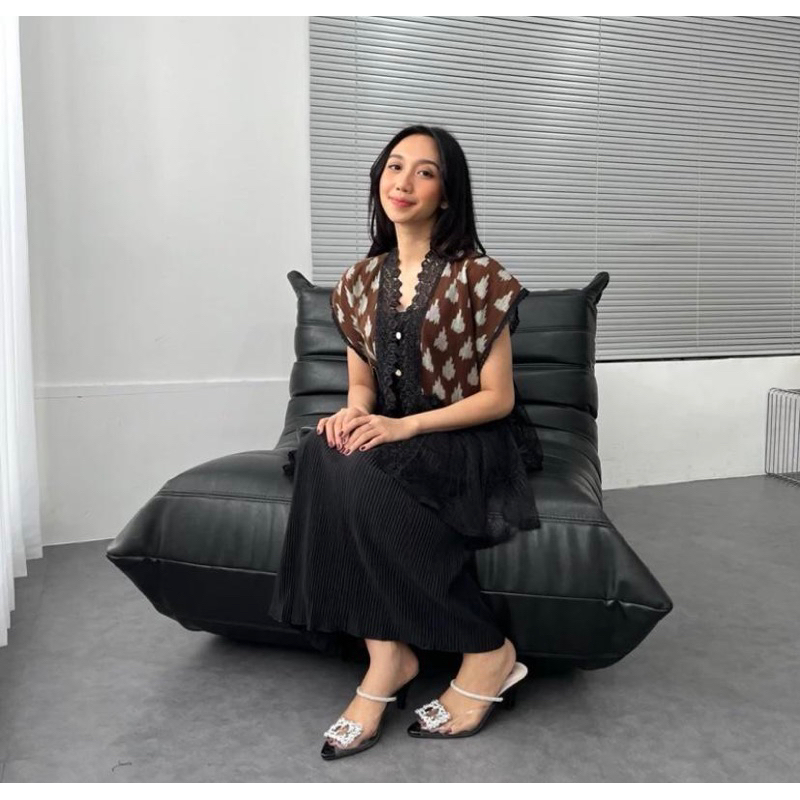 (READYSTOCK) Eva vest / vest tenun / vest batik / outer tenun / outer kerja / outer kondangan