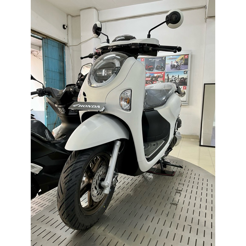 HONDA NEW SCOOPY PRESTIGE