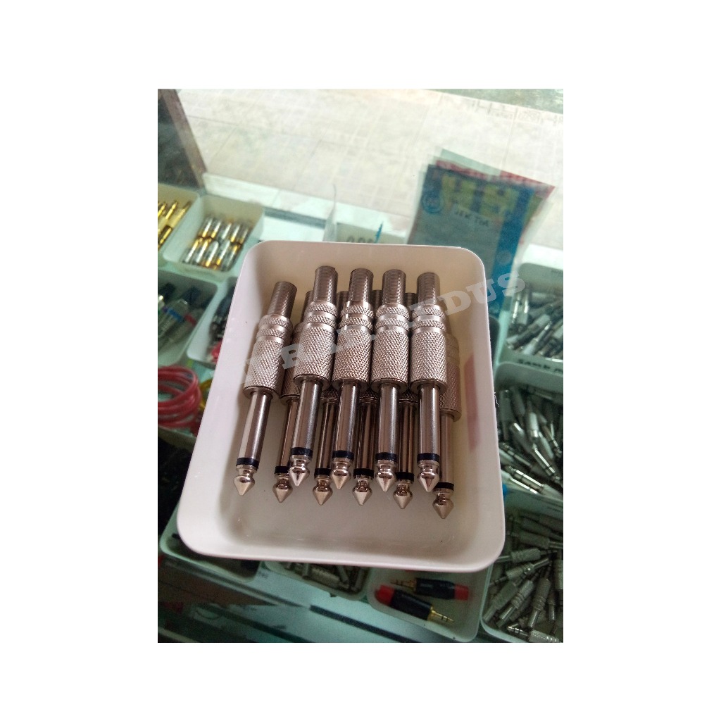 JEK/JACK TOA/AKAI MONO BESI